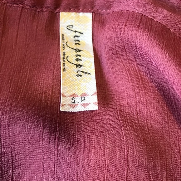 Free People dirty rose color blouse with front detailing. Size S. Like new - Picture 15 of 16